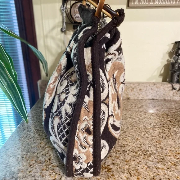 Vintage Knit Wool Purse with Wood Style Handles - Picture 6 of 6